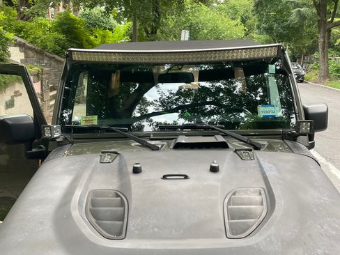 Used 2015 Jeep Wrangler Unlimited Sport w/ Quick Order Package 24S image 13