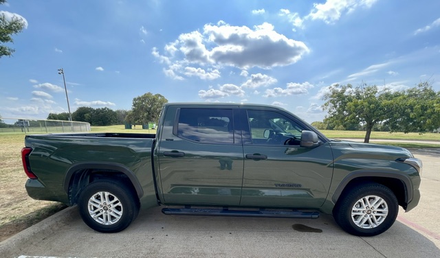 Used 2022 Toyota Tundra SR5 RWD image 9