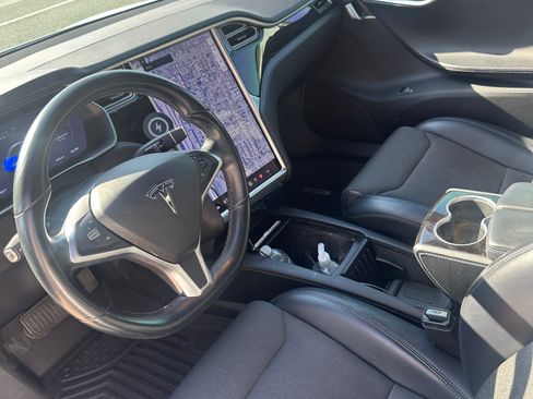 Used 2017 Tesla Model S 75D AWD/4WD image 10