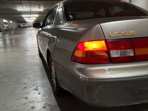 Used 1998 Lexus ES 330 image 13
