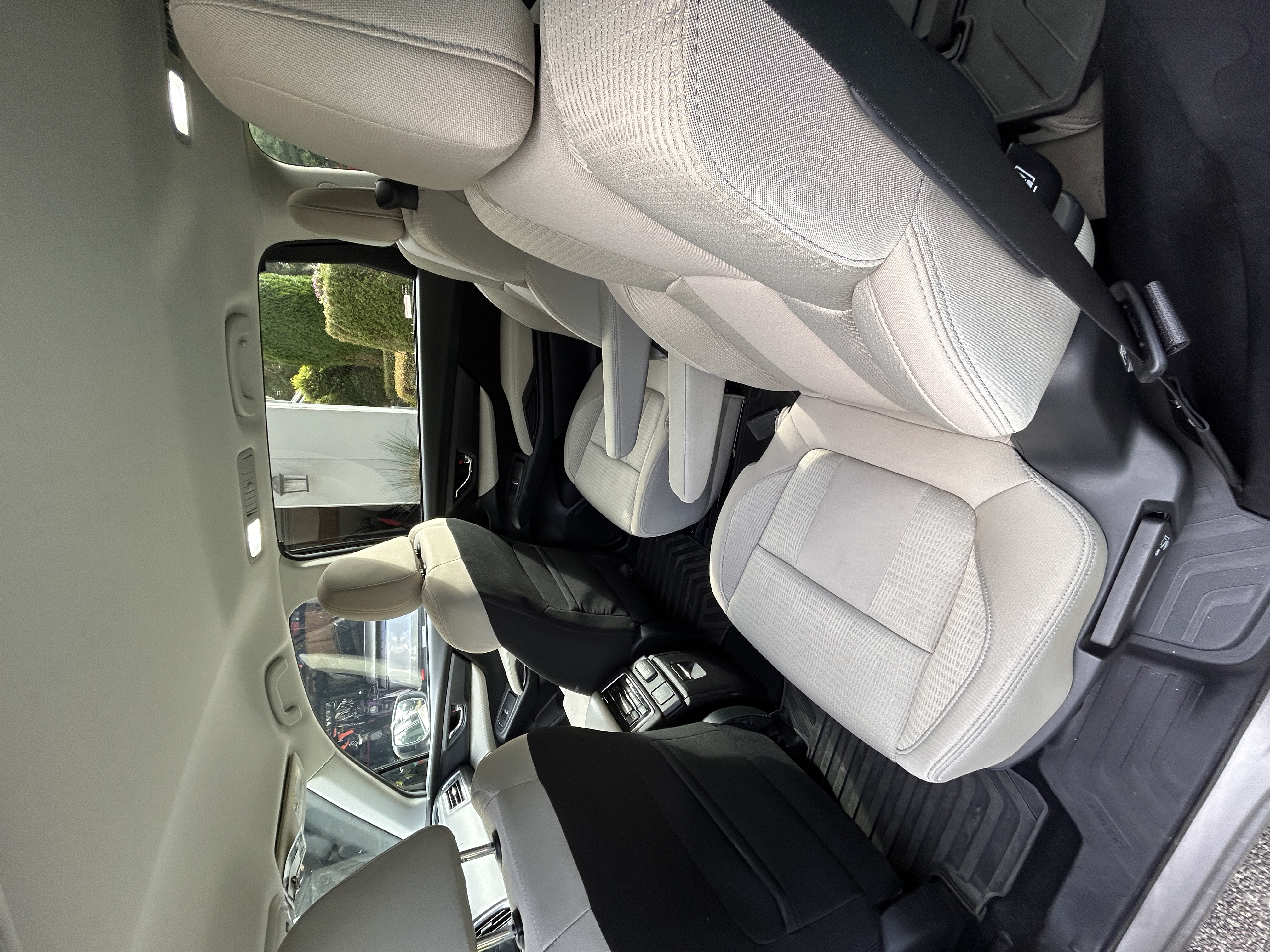Used 2019 Subaru Ascent Premium w/ Popular Package #2A AWD/4WD image 16