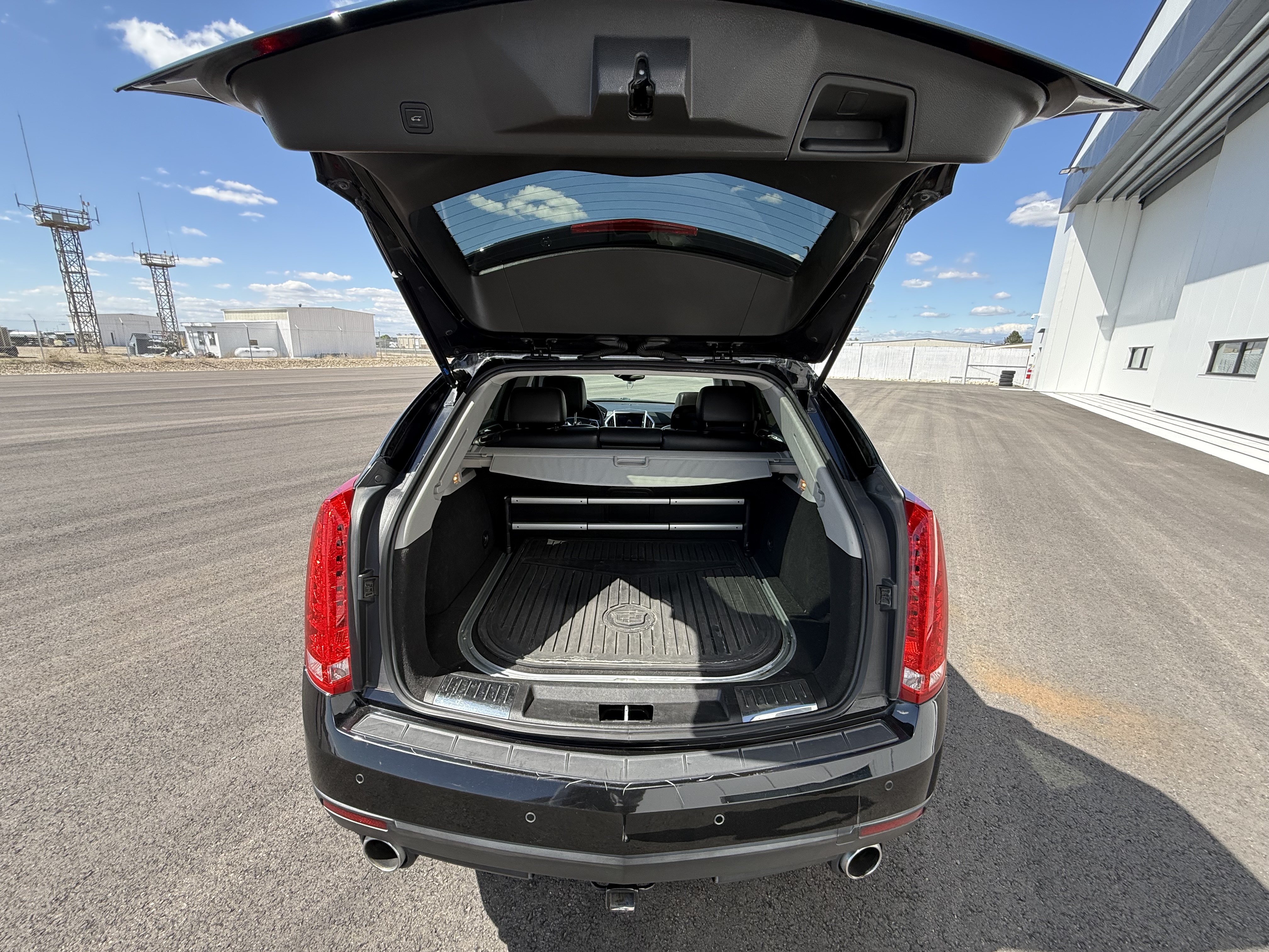 Used 2014 Cadillac SRX Luxury FWD image 5