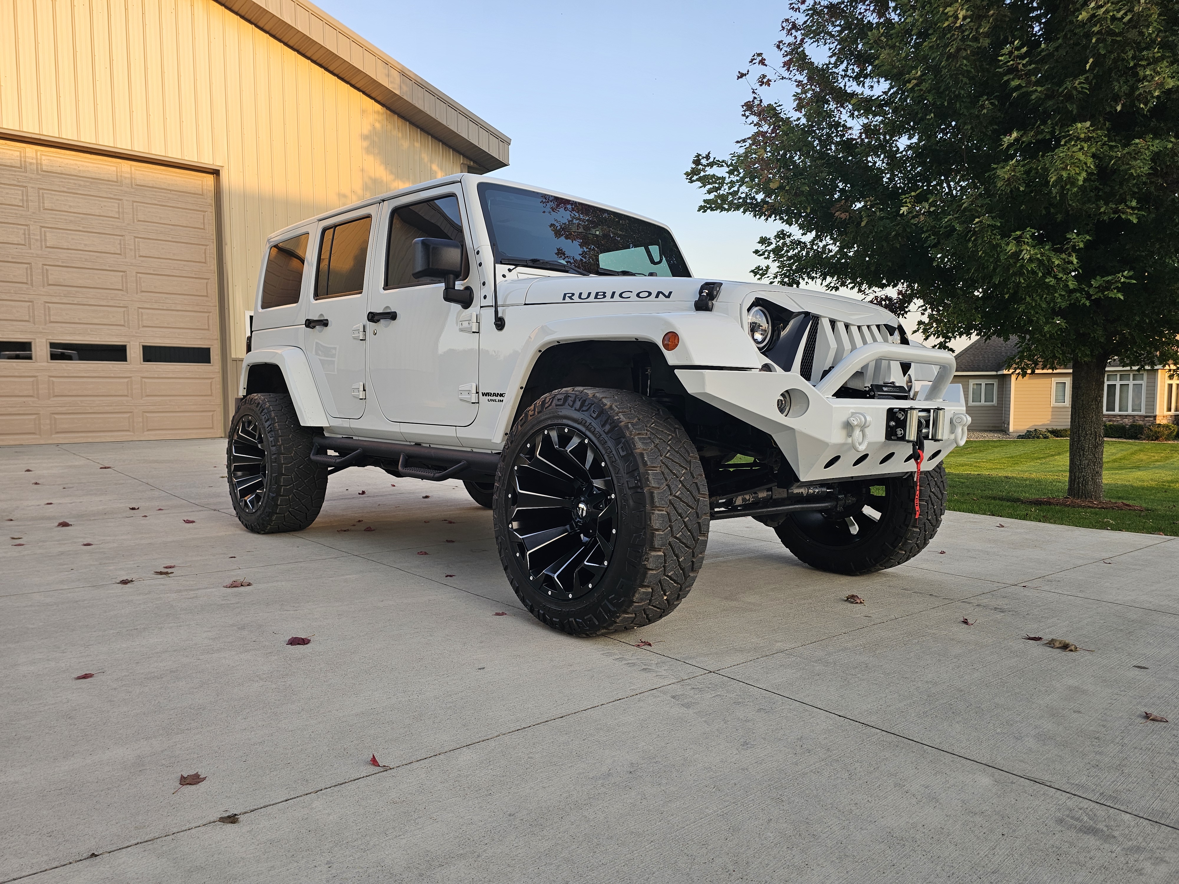 Used 2015 Jeep Wrangler Unlimited Rubicon AWD/4WD image 2