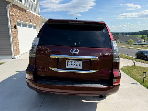 Used 2015 Lexus GX 460 w/ Premium Package AWD/4WD image 8