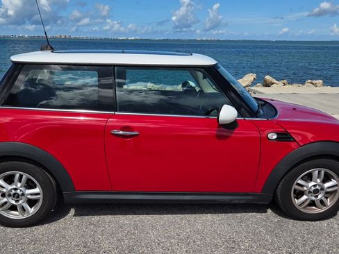 Used 2012 MINI Cooper Hardtop FWD image 1