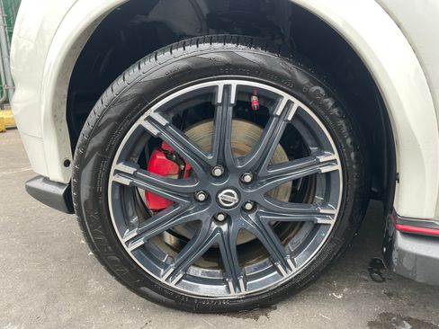 Used 2015 Nissan Juke NISMO RS w/ Interior Illumination Package image 2