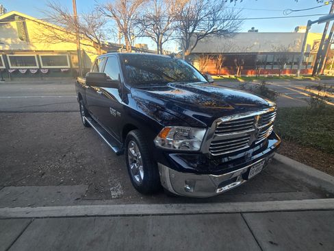 Used 2016 RAM 1500 Lone Star image 4