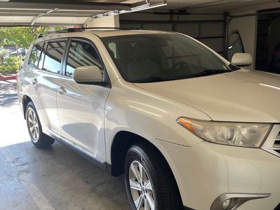 Used 2012 Toyota Highlander FWD