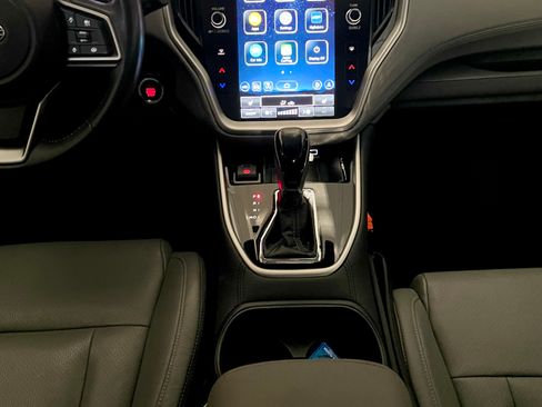 Used 2024 Subaru Outback Premium image 8