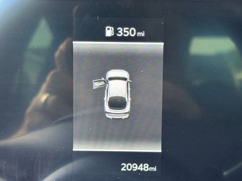 Used 2025 Kia K5 GT FWD image 16