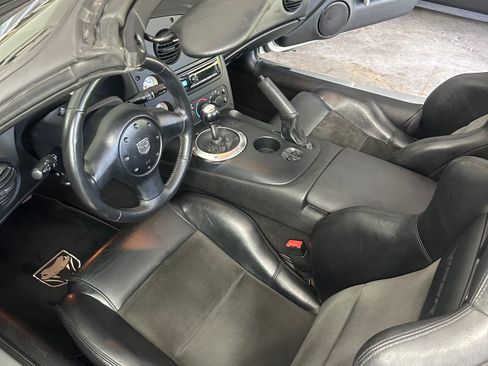 Used 2003 Dodge Viper SRT-10 RWD image 14