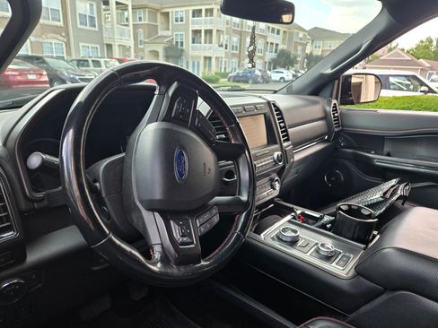 Used 2019 Ford Expedition Limited w/ Equipment Group 303A image 14