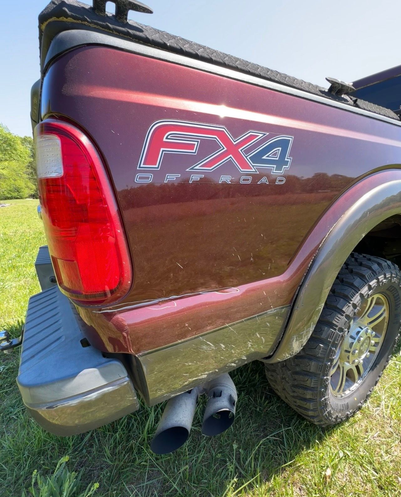 Used 2015 Ford F250 King Ranch w/ FX4 Off-Road Package AWD/4WD image 18