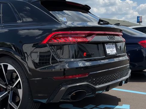 Used 2022 Audi RS Q8 image 1