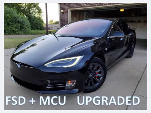 Used 2017 Tesla Model S P100D image 1