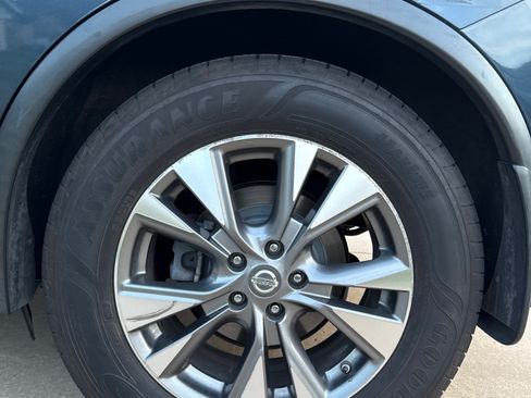 Used 2017 Nissan Murano SL w/ SL Technology Package image 12