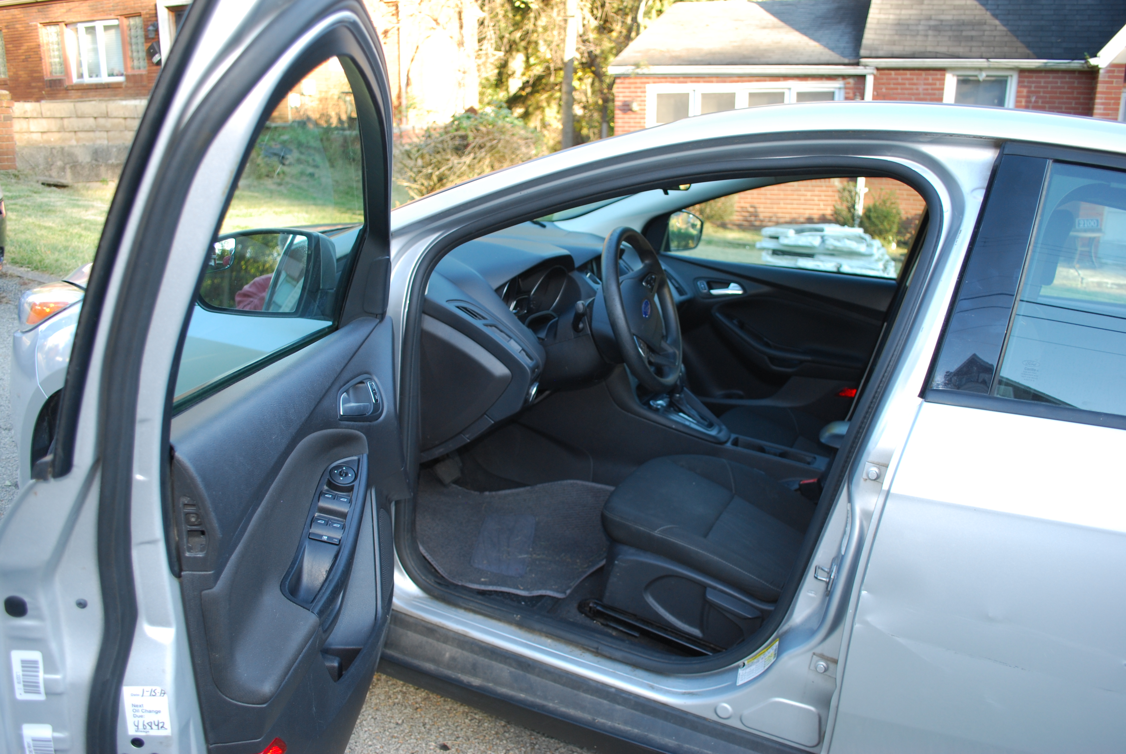 Used 2015 Ford Focus SE FWD image 11