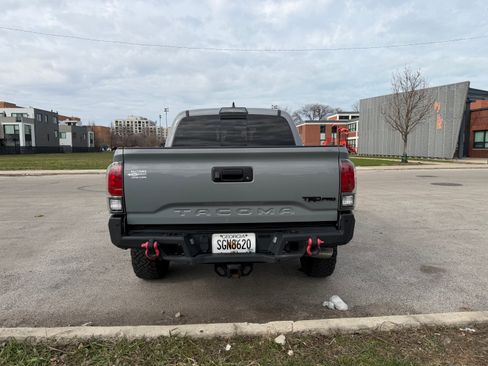 Used 2017 Toyota Tacoma TRD Pro image 8