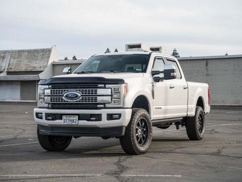 Used 2018 Ford F250 Platinum w/ Platinum Ultimate Package image 1