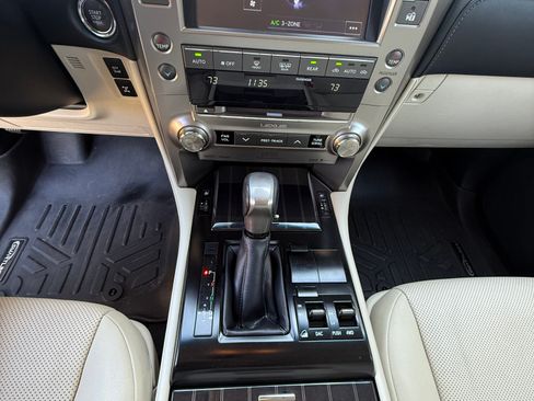 Used 2021 Lexus GX 460 Premium image 19