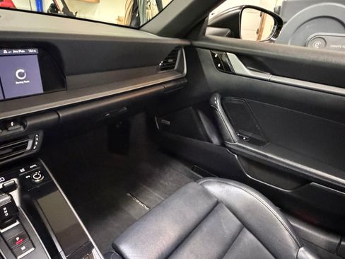 Used 2020 Porsche 911 Carrera S RWD image 18