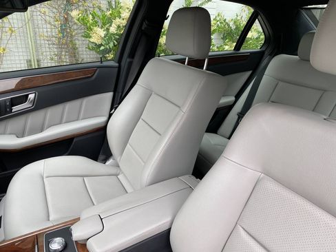 Used 2013 Mercedes-Benz E 350 Sedan image 13