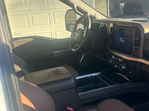 Used 2024 Ford F350 King Ranch w/ Chrome Package image 8