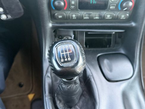 Used 2002 Chevrolet Corvette Convertible w/ Preferred Equipment Group2 image 5