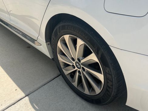 Used 2017 Hyundai Sonata Sport w/ Value Edition Package 02 image 6