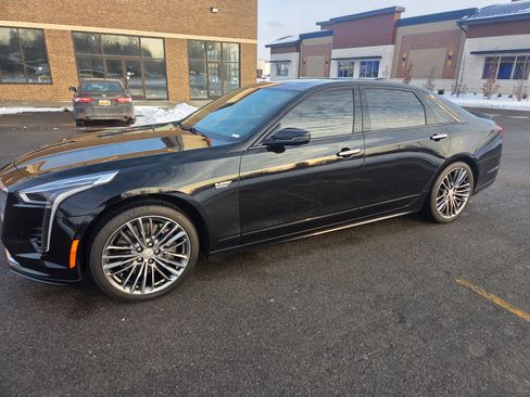 Used 2019 Cadillac CT6 V w/ Driver Assist Package image 10