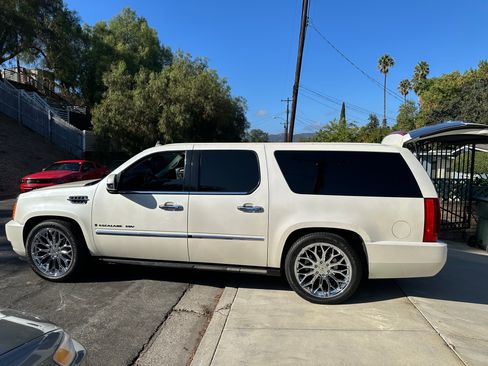 Used 2008 Cadillac Escalade ESV 2WD image 10