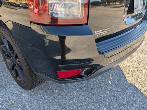 Used 2015 Jeep Compass Sport w/ Power Value Group image 18