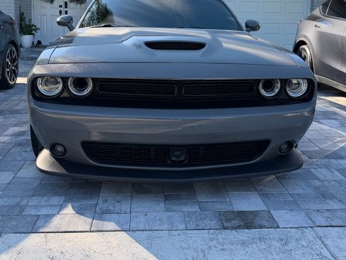 Used 2023 Dodge Challenger R/T w/ Plus Package image 8