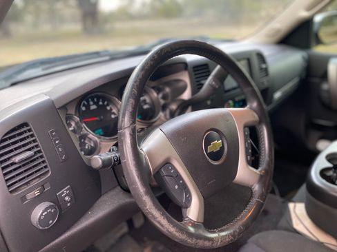 Used 2013 Chevrolet Silverado 1500 LT image 10