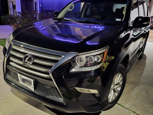 Used 2015 Lexus GX 460 w/ Premium Package image 5