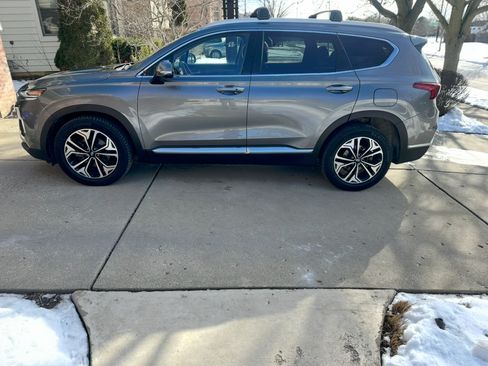 Used 2019 Hyundai Santa Fe AWD image 4