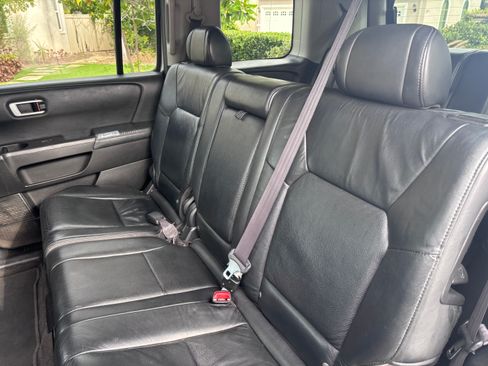 Used 2011 Honda Pilot EX-L image 12