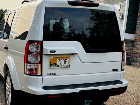 Used 2013 Land Rover LR4 HSE LUX image 6
