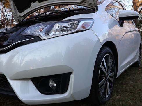 Used 2016 Honda Fit EX image 11