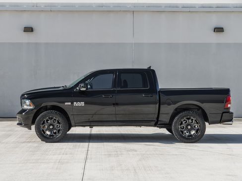 Used 2014 RAM 1500 Sport w/ Convenience Group image 4