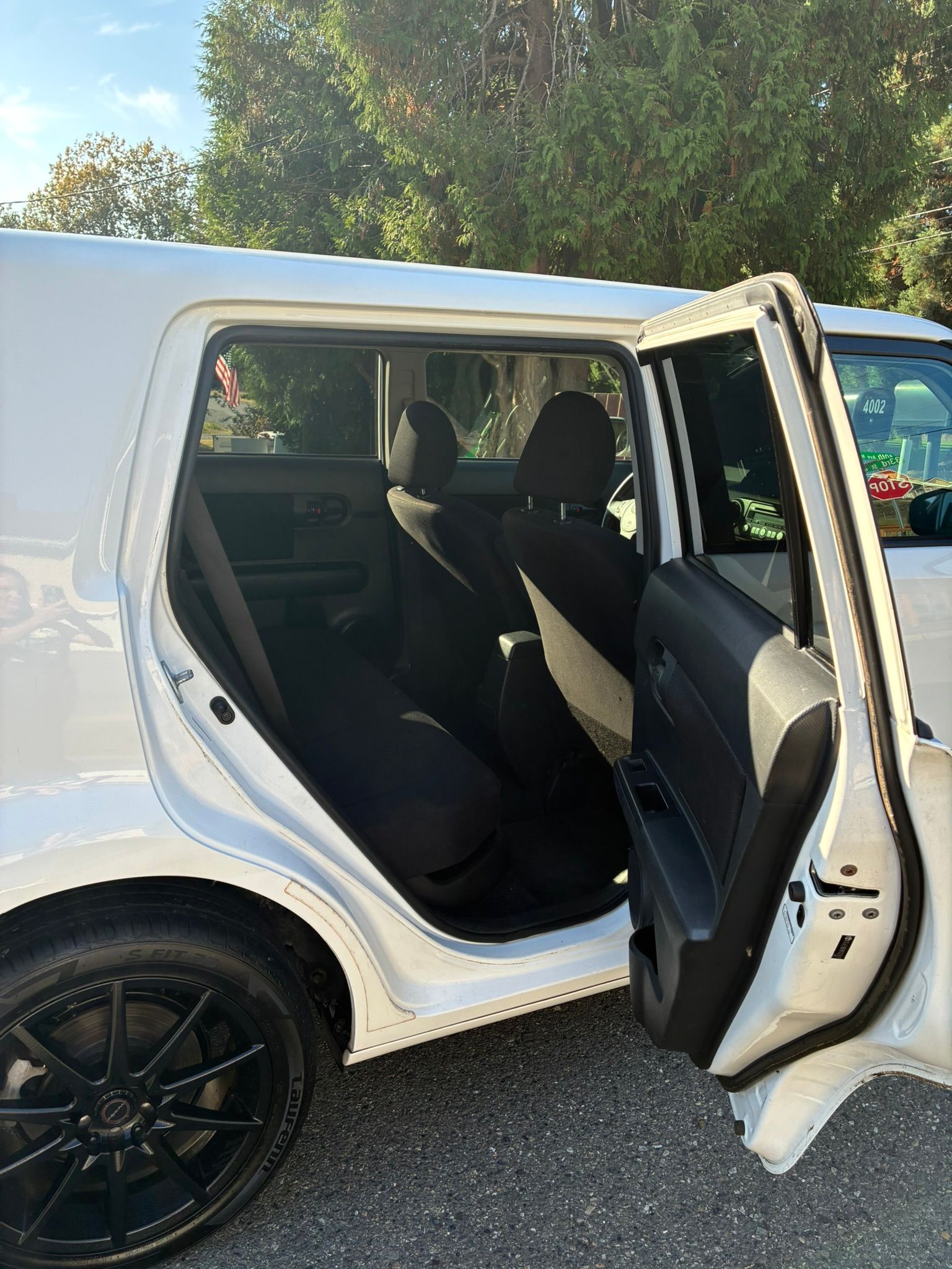 Used 2008 Scion xB FWD image 12