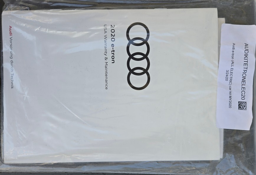 Used 2019 Audi e-tron Premium Plus AWD/4WD image 25