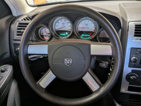 Used 2009 Dodge Charger SE image 29