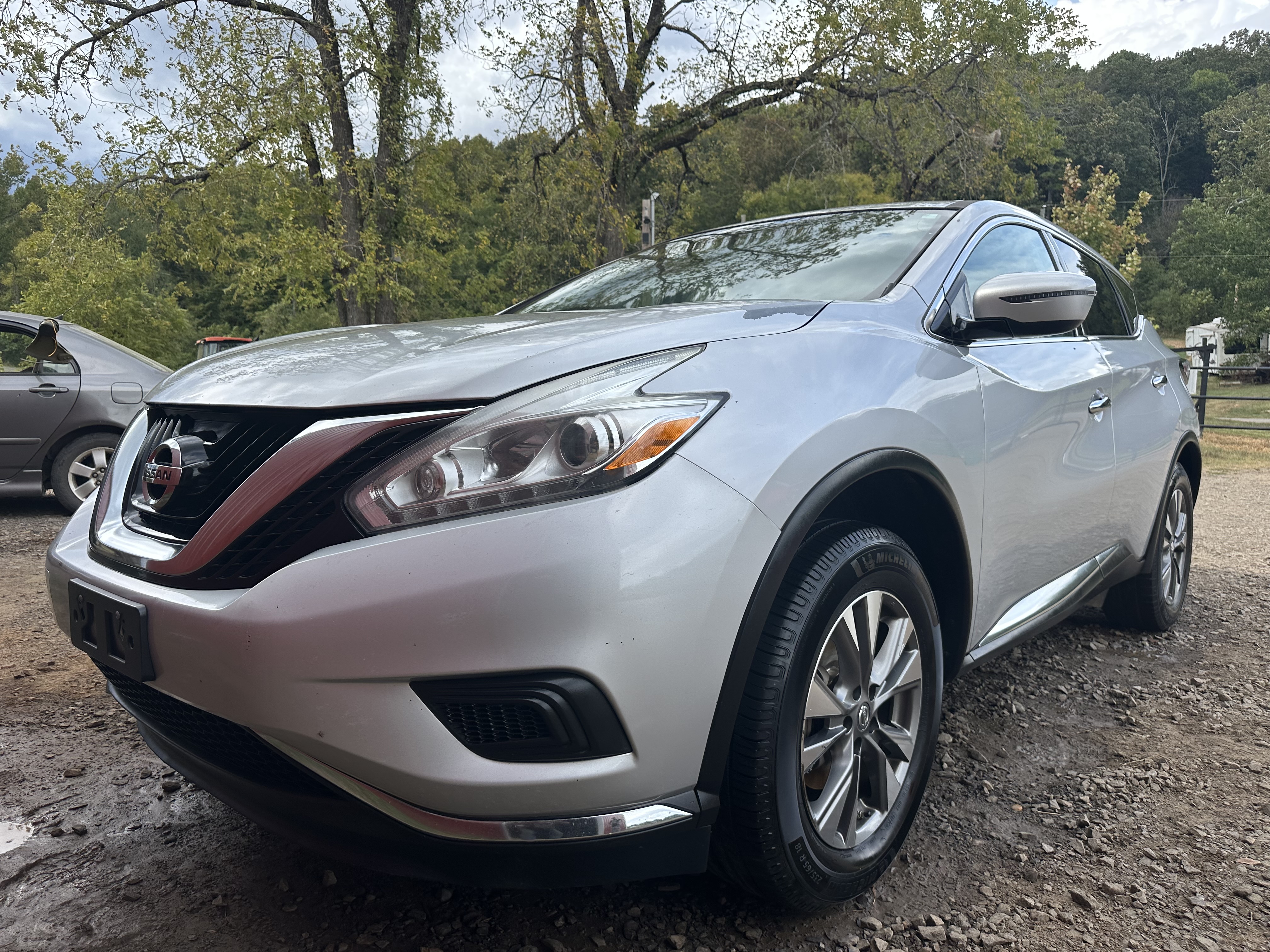 Used 2017 Nissan Murano S FWD image 5