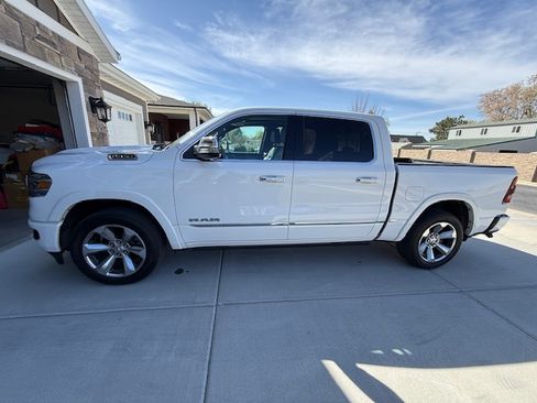 Used 2021 RAM 1500 Limited image 1