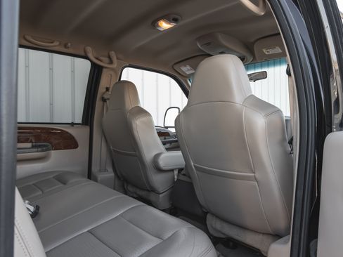 Used 2002 Ford F350 4x4 Crew Cab Super Duty image 25