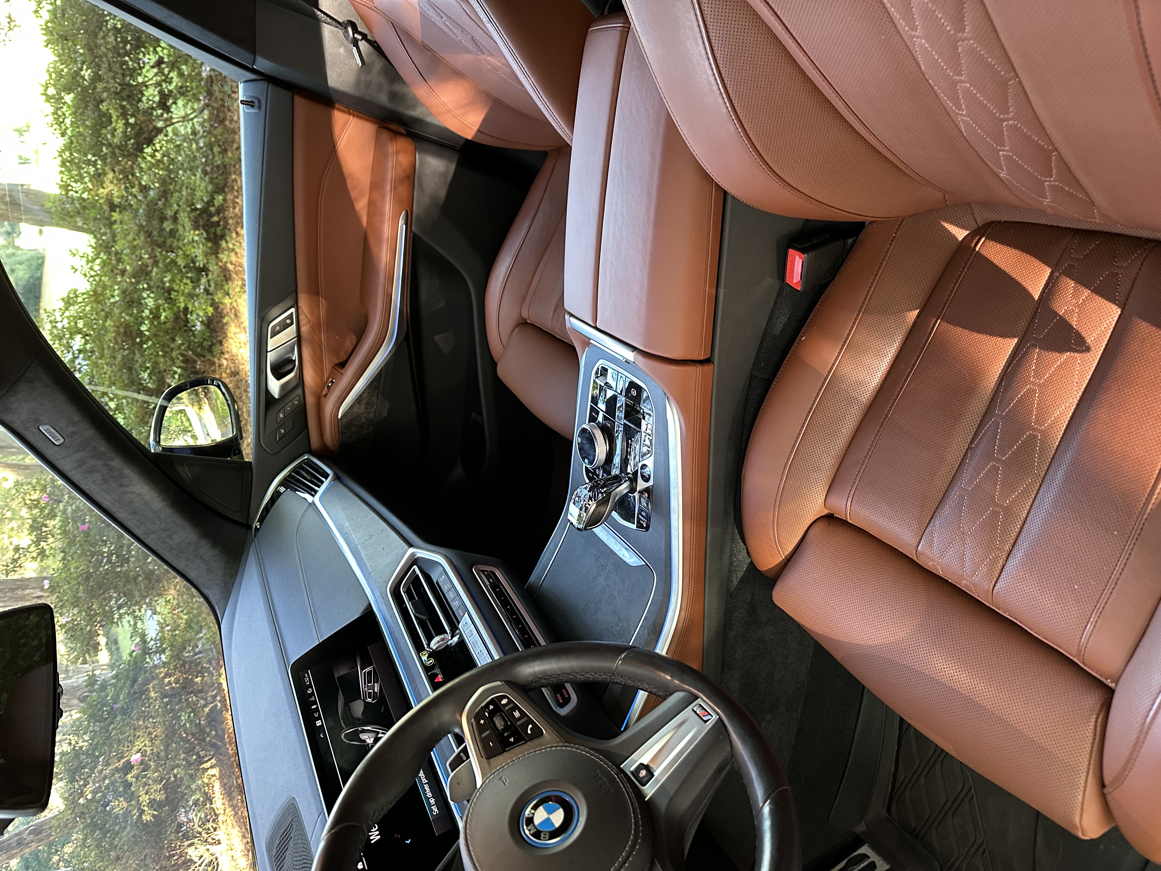 Used 2022 BMW X5 xDrive45e w/ M Sport Package AWD/4WD image 23