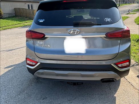 Used 2019 Hyundai Santa Fe SE image 11
