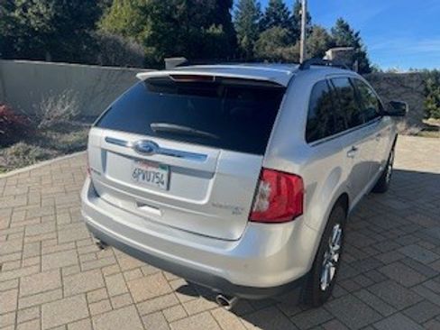 Used 2011 Ford Edge Limited image 13