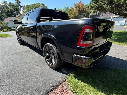 Used 2022 RAM 1500 Limited AWD/4WD image 6